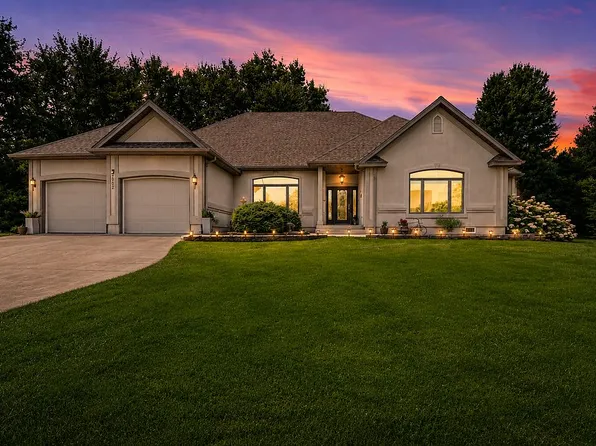 3702 E Dartmoor Ct, Springfield, MO 65802