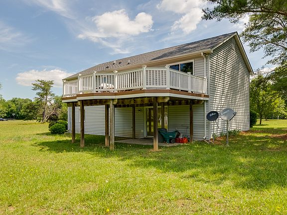 5th image of 25845 Shamrock Ln