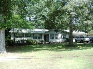 2121 Plantation Ct, Lawrenceville, GA 30044