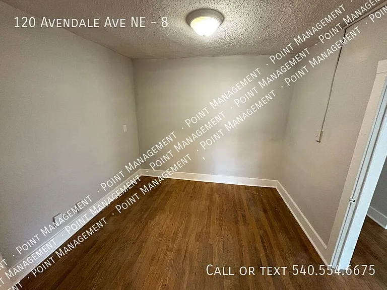 120 Avendale Ave NE #8 — Photo 4