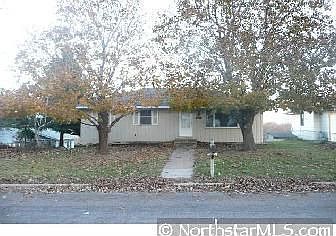 1st image of 615 9th Ave S