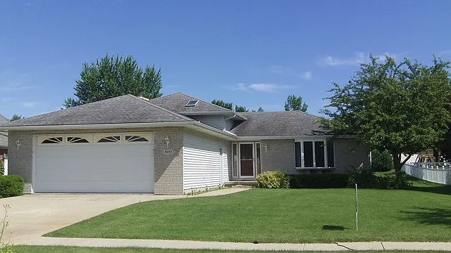 1609 Waterberry Dr photo 1