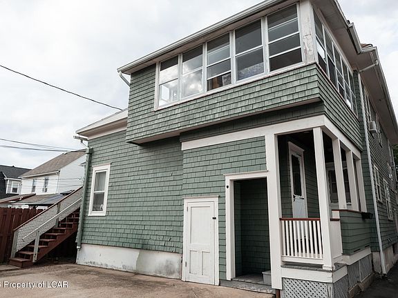 5th image of 39 E Pettebone St