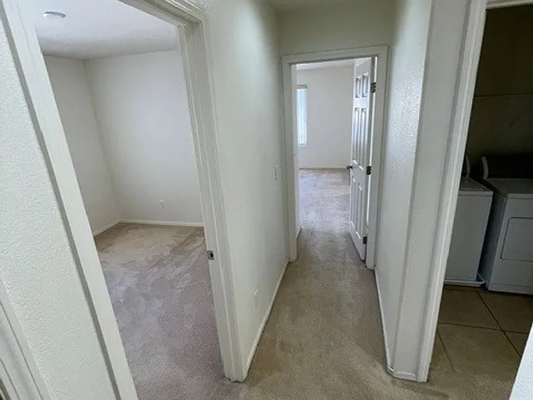 4721 Chino Peak Ct — Photo 28
