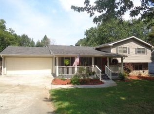 415 Monivea Ln, Roswell, GA 30075