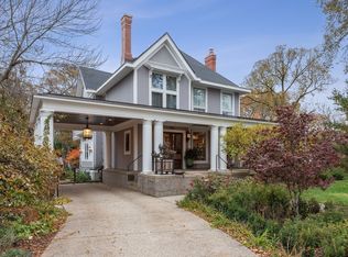 921 Ridge Ave, Evanston, IL 60202