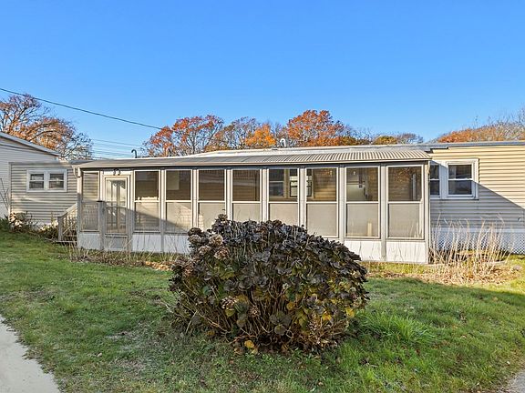2nd image of 46 Kins Ct