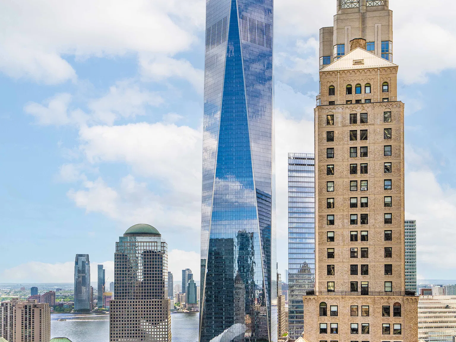 25 Park Row — Photo 3