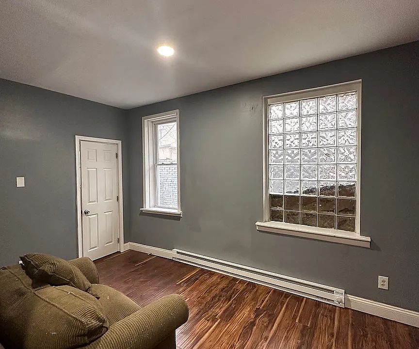 1st image of 1310 W Rockland St #B61