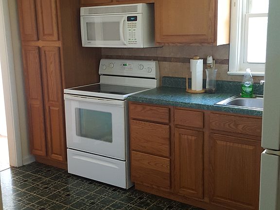 2nd image of 3330 Christian Ave NW