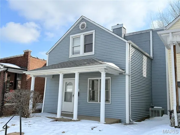 4552 Ray Ave, Saint Louis, MO 63116