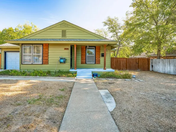 7476 Aberdeen Dr, Fort Worth, TX 76116