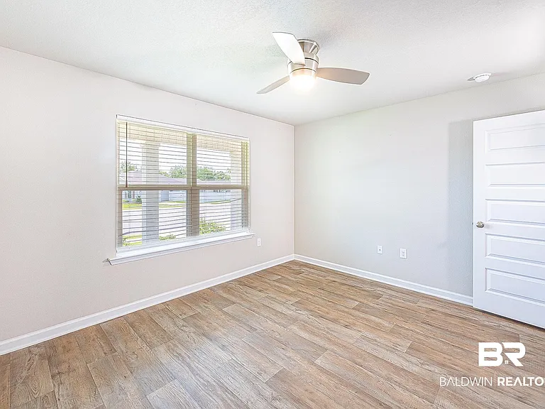 24606 Alamitos Trace Dr — Photo 31