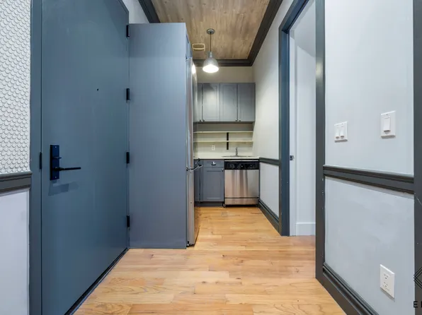 133 23rd Street image 5 of 21