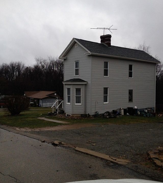 1st image of 203 Caroline St