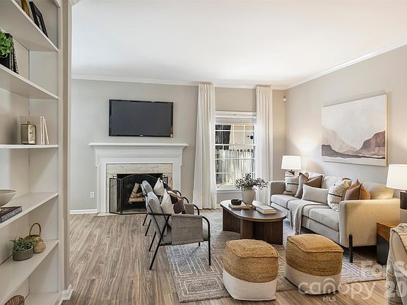 5th image of 5915 Quail Hollow Rd APT A
