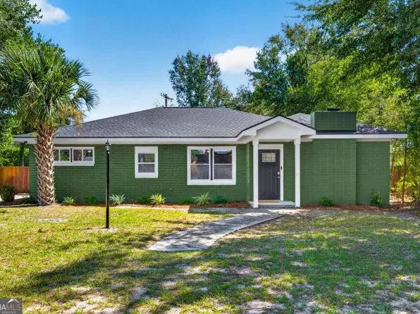 2223 Armstrong Dr, Savannah, GA 31404