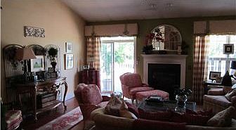 Main living room also has a slider to the deck