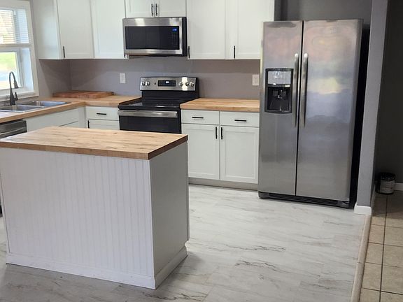 5th image of 130 Moonstone Ct #130