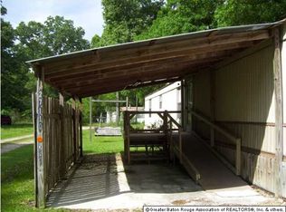 27110 Falcon Ln, Denham Springs, LA 70726