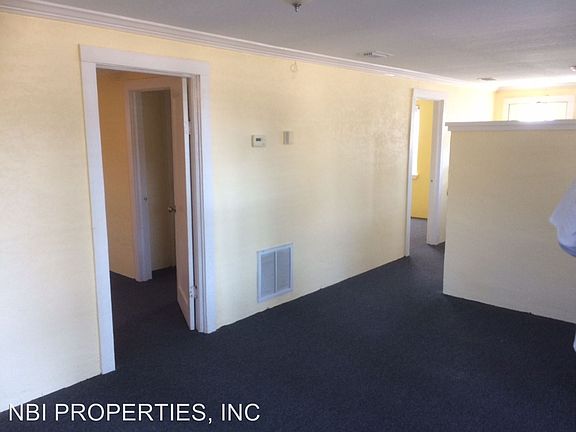 3rd image of 305 Duval St