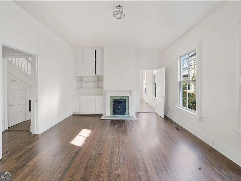 170 Rogers Ave — Photo 9