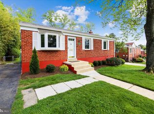 11811 Rocking Horse Rd, Rockville, MD 20852