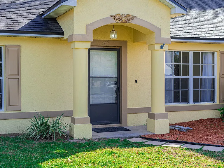 942 Whisler Ct — Photo 3