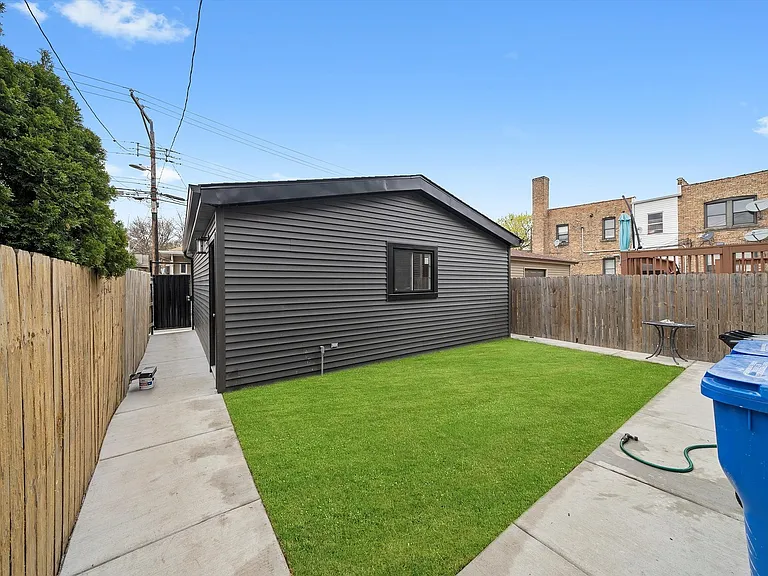 1010 S Mason Ave — Photo 6
