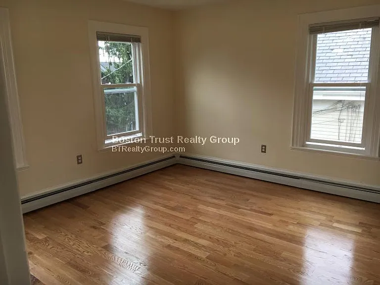 4 Austin St #2 — Photo 12
