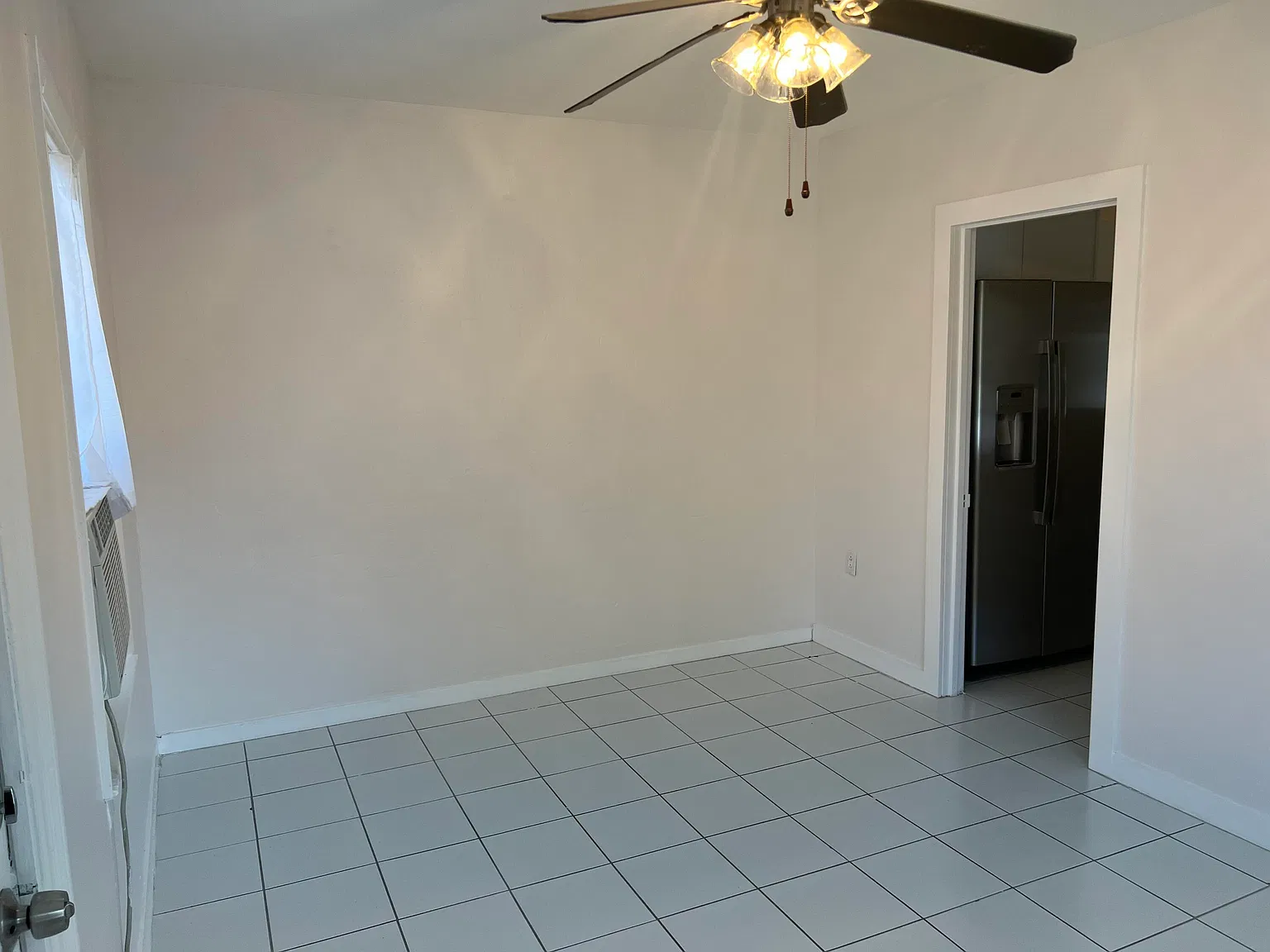 1 bed, 1.0 bath, 700 sqft, $1,525 — Photo 3