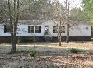 109 McGill Dr, Burgaw, NC 28425
