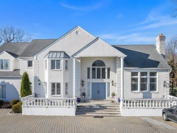 1350 S Beverwyck Rd, Parsippany-Troy Hills Twp., NJ 07054
