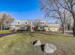3230 Applegate Ct, Brookfield, WI 53005