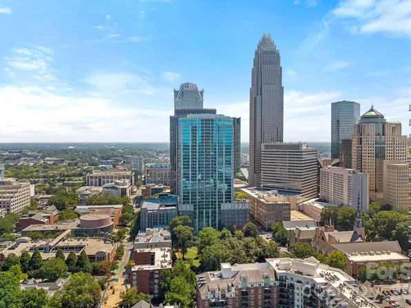 210 N Church St Unit 2310, Charlotte, NC 28202