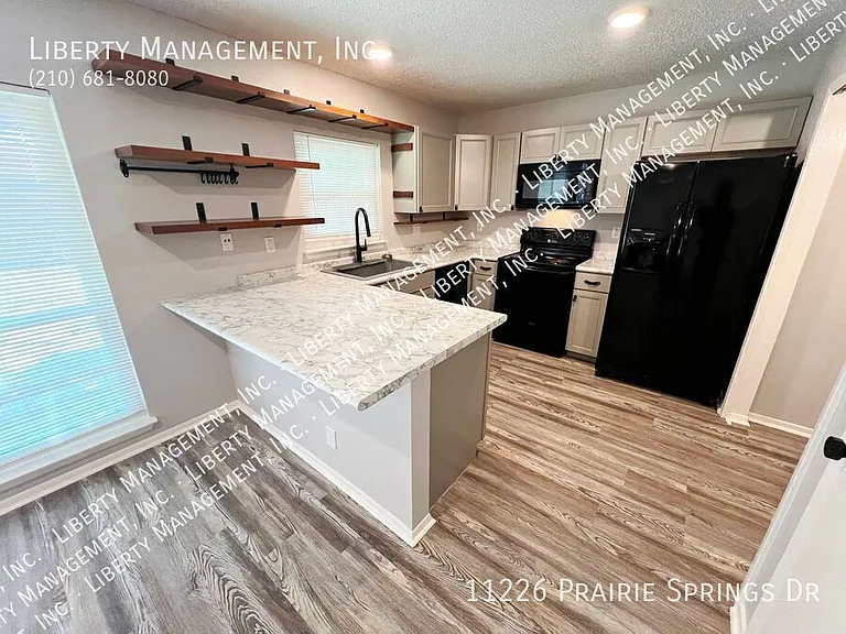 11226 Prairie Springs Dr — Photo 8