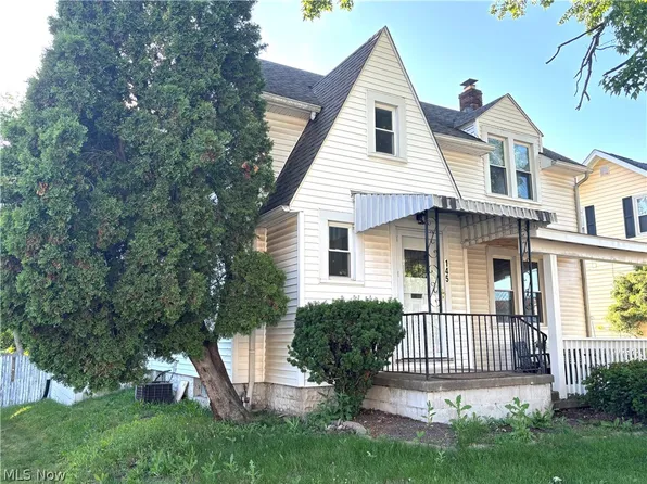 145 S Vine St, Columbiana, OH 44408