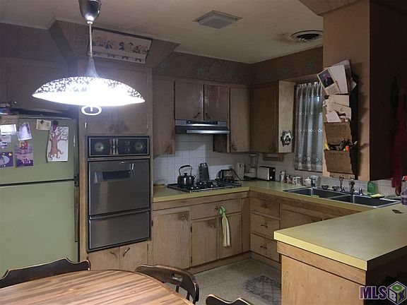 3rd image of 6529 W Park Ave