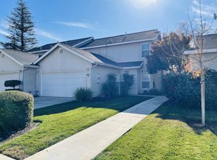 981 Acres Dr, Exeter, CA 93221