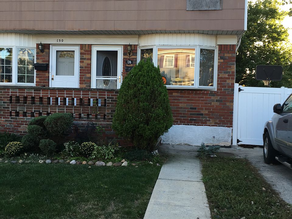 1st image of 148 Buffalo St