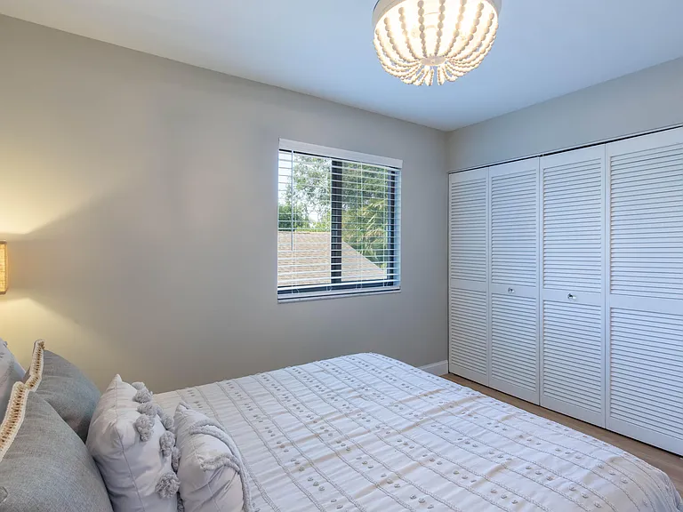 2478 Bedford Mews Dr — Photo 17