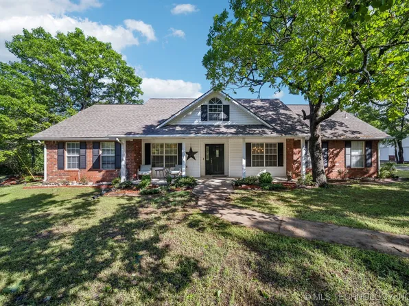9850 N 218th Rd, Okmulgee, OK 74447