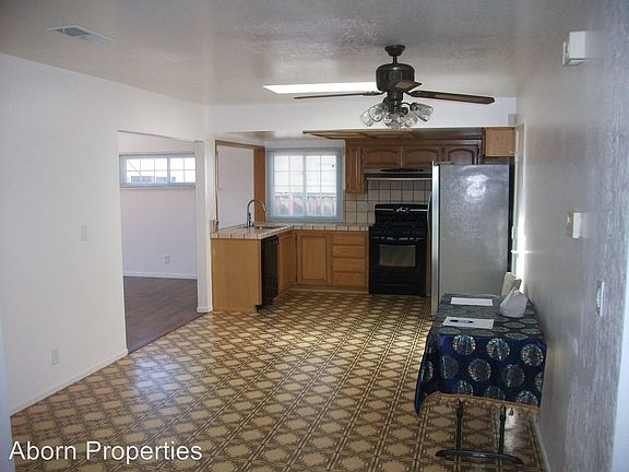 4th image of 1467 Mardan Dr