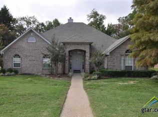 304 Northcreek Dr, Chandler, TX 75758