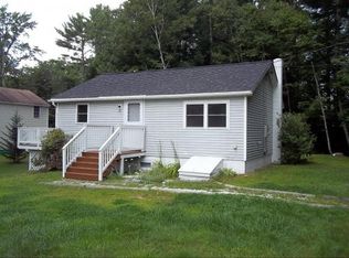 102 Winwood Dr, Center Barnstead, NH 03225