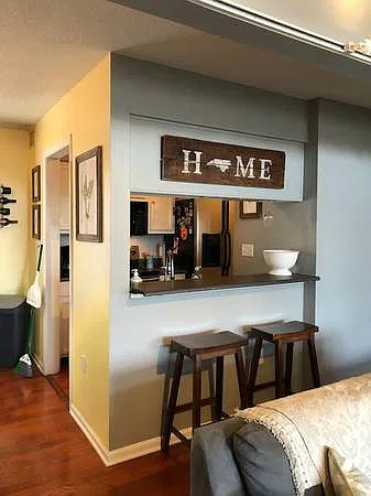 2 bed, 1000 sqft, $1,550 — Photo 2