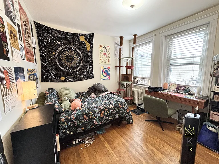 84 Sutherland Rd #11 — Photo 6