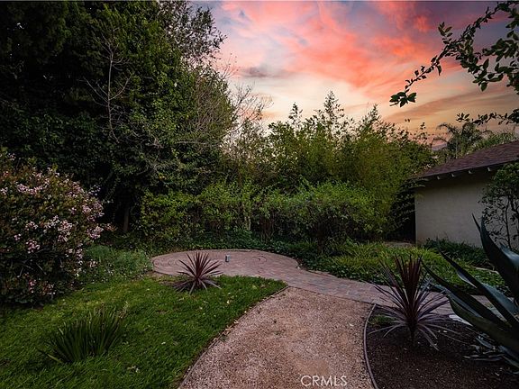 5th image of 18157 Donmetz St