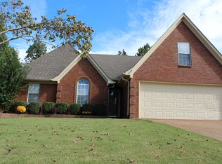 1274 Cross Creek Dr E, Hernando, MS 38632