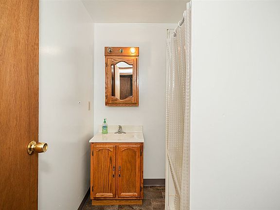 4th image of 7319 N Dakota St